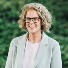 Web-6 Lucy Dowd, Vice-Chairperson, Attorney, Lucy Dowd Law